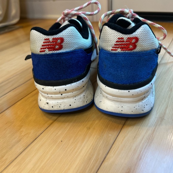 New Balance 997H Multi-Color Men’s Sneakers Athletic Shoes